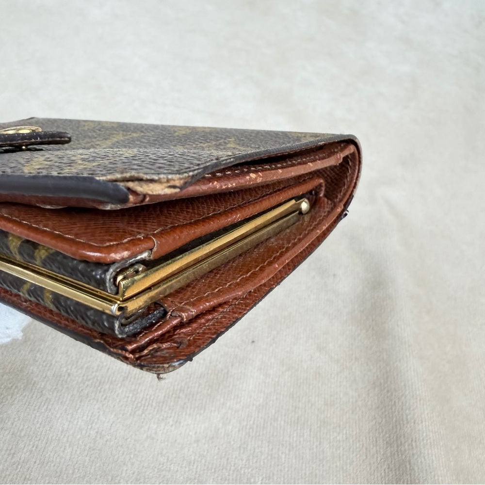 Louis Vuitton Monogram Kisslock Wallet Vintage Coin Purse - Picture 4 of 16